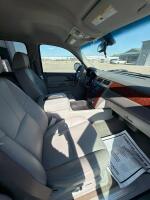 2008 CHEVROLET SUBURBAN - 4X4! - 19