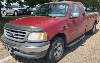 1999 FORD F-150 - RWD!