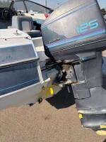 CAPRI BAYLINER BOAT - 13
