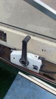 CRESTLINER BOAT - 15