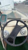 CRESTLINER BOAT - 16