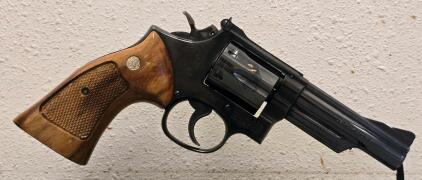 Smith & Wesson Model 19-4 .357 Magnum Revolver &ndash; 4" Barrel, Wood Grips, SN 52K3071
