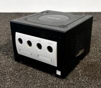 3 Sony PlayStation Consoles (2 Tested And Power On), Nintendo GameCube And 1 Power Cable - 7