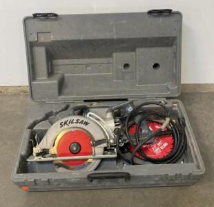 SKILSAW 5180-01 7-1/4" Corded Circular Saw with Case and Extra Blades ( Powers On )