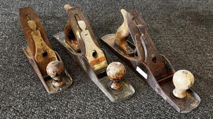 Stanley Bailey Bench Planes, Set Of 3, No., Cast Iron, Hardwood, Heavy Patina, USA (Location 2)