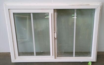 Builders FirstSource Horizontal Vinyl Slider Window, Argon, T-Bar Grid, 2013