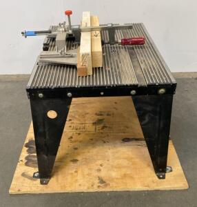 Sears Craftsman Router Table Model 171.25443 with Adjustable Fence and Clamping System