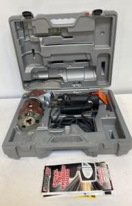 RotoZip Rebel Spiral Saw Kit, 120V, 5A, 30,000 RPM, Case, Accessories, Manual ( Powers On )