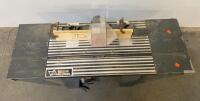 Vermont American 23463 Standalone Router Table with Custom Fence and Guard - 2