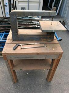 Sears Roebuck 16" Scroll Saw with Wood Bench, Model 103.0404, Vintage Cast Iron, unable to test (connex 1)