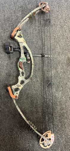 Hoyt Rintec Compound Bow, Cam & 1/2 System, Camo Finish, Serial #0334163