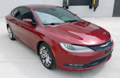 2015 CHRYSLER 200 S - SUNROOF!!