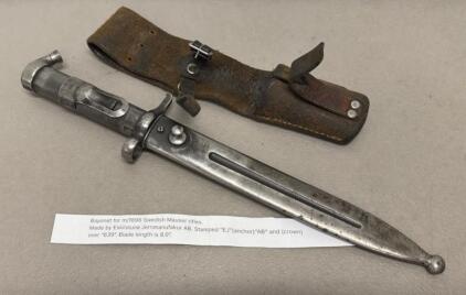 m/1896 Swedish Mauser Bayonet by Eskilstuna Jernmanufaktur AB, Serial No. 639, with Scabbard and Frog