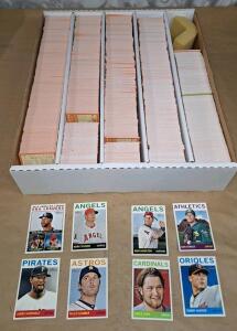 (1) Box Of 500+ Assorted 2013 Heritage Baseball Trading Cards Including HOFs, Stars & Rookies