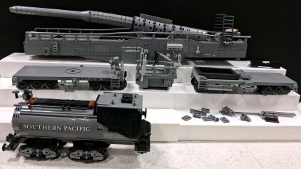 Custom LEGO 28cm K5(E) 'Leopold' Railway Gun & Southern Pacific Tender Model