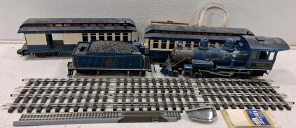 Lionel The Blue Comet O Gauge Model Train Set, Steam Locomotive 833, NJ Central, Track Included and More