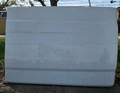 LEER Fiberglass Truck Bed Cover, White, Hard Tonneau, Full-Size 6.5ft Pickup, No Window