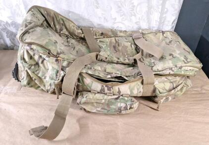 (1) Sandpiper Of California Heavy-Duty Tactical Rolling Load-Out / Deployment Duffel Bag