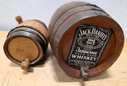 Jack Daniel's Old No. 7 Miniature Dispensing Oak Whiskey Barrels (Set of 2, Used, Display)