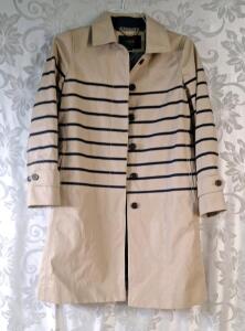 (1) Women's Vintage J. Crew Tan/Beige Navy Sripe Trench Coat Jacket Size 2