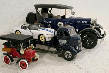 Diecast 1:18 Car Hauler Truck & Dodge Viper RT/10 Set &ndash; DM Vintage Show Cars, Opening Ramps