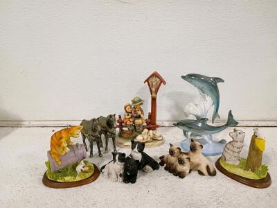 United Design "Three Kittens" VS04 & Mixed Animal Figurine Lot (8) &ndash; Resin, Glass & Metal, 1980s-1990s and Royal Albert Bone China Floral Plate England & Elgio Canadian Songbirds Collector Plate