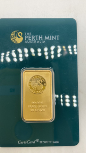 1- Perth Mint 20 g Gold Plated Bar