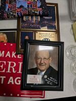Large Patriotic Political & USMC Memorabilia Lot: Reagan, Bush, GOP, Ornaments, Plaques, Art - 4