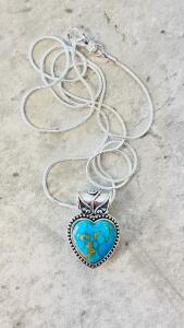 Heart-shaped Turquoise Pendant Necklace With 24-Inch Chain