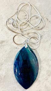 Rainbow Dragon Veins Agate Pendant Necklace, 99.55 Ct, 24" Silver-Tone Chain