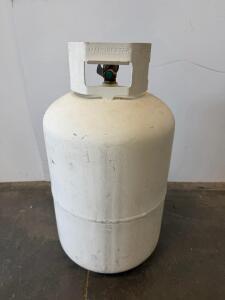 Manchester 30 lb Vertical Propane Cylinder, Model 1160TC.5, Steel, QCC1/OPD Valve