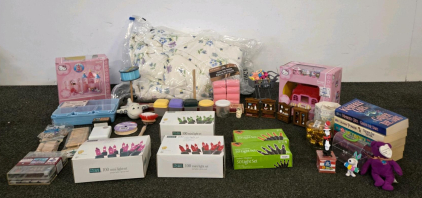 Hello Kitty Castle, 400 Holiday Home Mini String Lights (Tested) Red, Green, Purple, Orange, Indoor/Outdoor, Original Boxes, And More