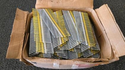 Senco 3" x 0.131" Plastic-Collated Clipped Head Framing Nails, ~2,500 Count (D)