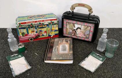 Harry Potter School Box 2001, M&M&rsquo;s Diner Collectible Tin 1996, Mirror of Erised Journal, Extras