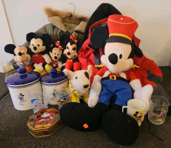 Vintage Disney Mickey Mouse Collectibles Lot + 3 Heavy Winter Jackets, 1980s-1990s (I)