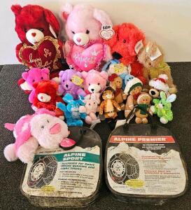 Laclede Alpine Snow Tire Chains for Passenger, SUV/Truck with 18 Plush Toys Lot