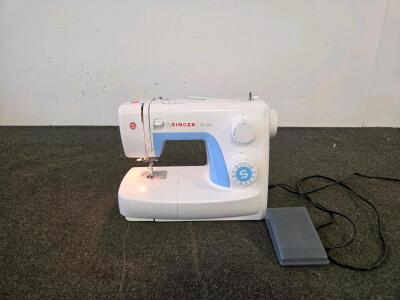 Singer Simple Mechanical Sewing Machine, 32 Stitches, Foot Pedal, Free Arm, White/Blue(Tested) (FN 5000 Shelf L)