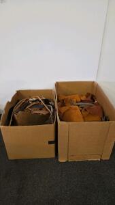 Assorted Genuine Leather Remnants &ndash; Mixed Colors & Sizes