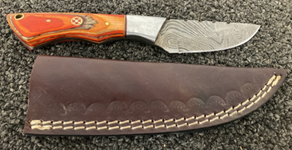 Full Tang Damascus Knife