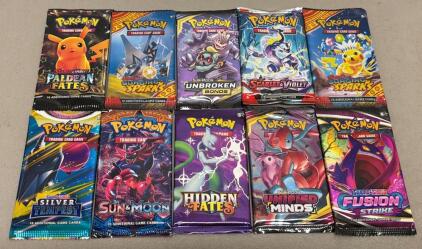 Lot Of 10 Pok&eacute;mon Booster Packs Reproduction Replicas