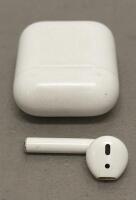 Apple IPods Lot With Charging Cases (Untested) - 4