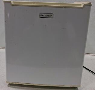 Emerson Compact Mini Refrigerator, White, Single Door (Turns On, Worth Around 120)