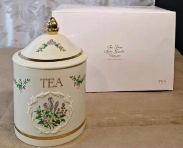 (1) Vintage Lenox Spice Garden Tea Canister & Lid