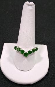 Emerald Gemstone Ring with V-Shaped Arrangement