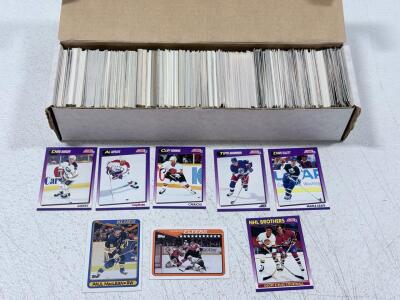 1991 Score NHL Hockey Card Lot ~700+ Cards w/ Capitals, Sabres, Canucks & More, Storage Box