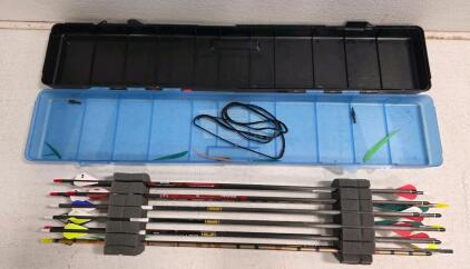 Gold Tip Hunter 340 and Bloodsport Hunter Extreme Arrows with Hard Case