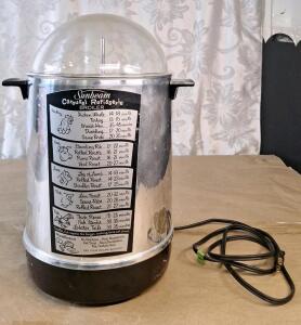 (1) Vintage 1960's Electric Carousel Rotisserie Cooker W/ Glass Dome