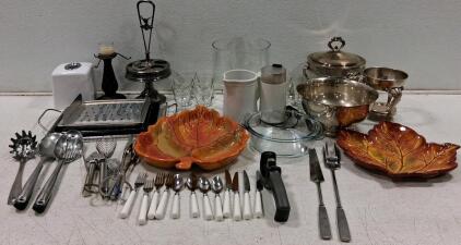 Large Kitchenware Lot &ndash; Leaf-Pattern Bowls, Flatware, Metalware, Glassware, Serving Utensils