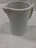 Large Kitchenware Lot &ndash; Leaf-Pattern Bowls, Flatware, Metalware, Glassware, Serving Utensils - 11