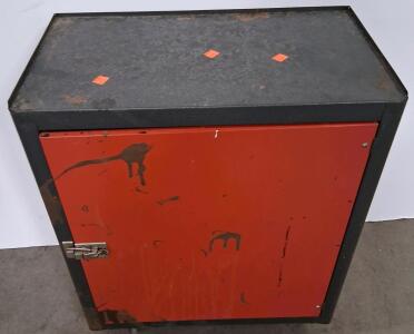 Industrial Steel Storage Cabinet, 1 Door, Latch Closure